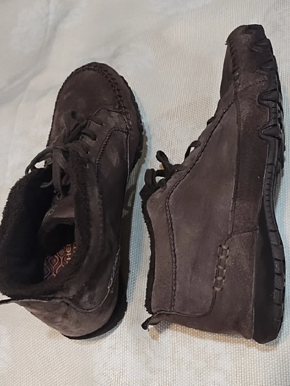 Skechers Women's Dark Brown Suede Lace-Up Ankle Booties 8.5 Memory Foam VGC.